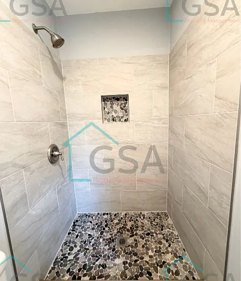 15 Penrose Ave — Photo 18