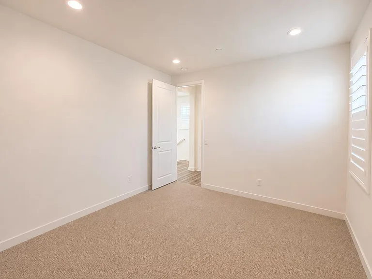 583 Townsend Way — Photo 22