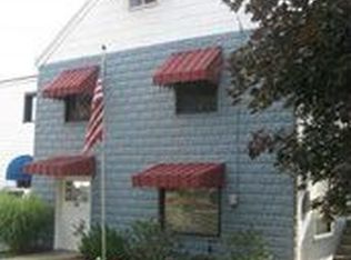 128 S Division St, Zelienople, PA 16063