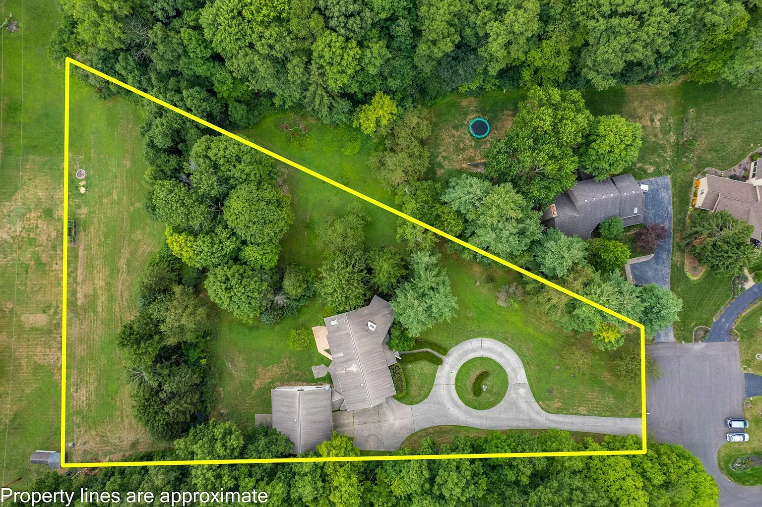 6255 Brooksong Cir photo 1