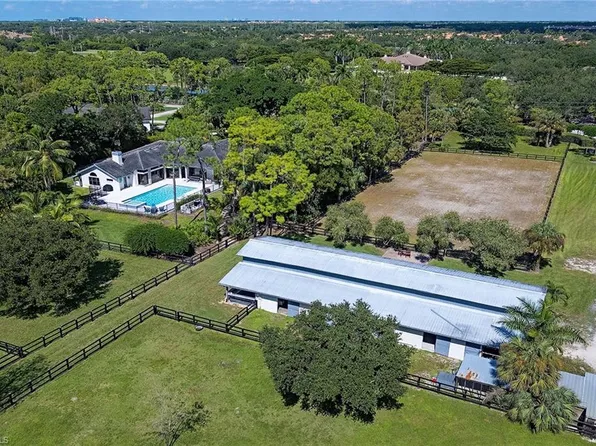 6920 Daniels RD, NAPLES, FL 34109