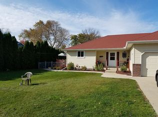 1002 W Irving St, Lake City, MN 55041