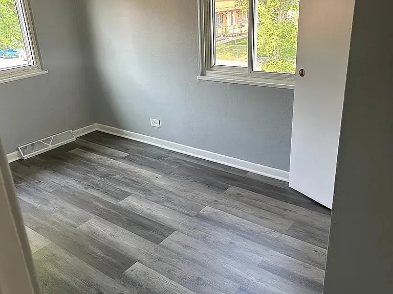 1435 Hervey Ave #A — Photo 2