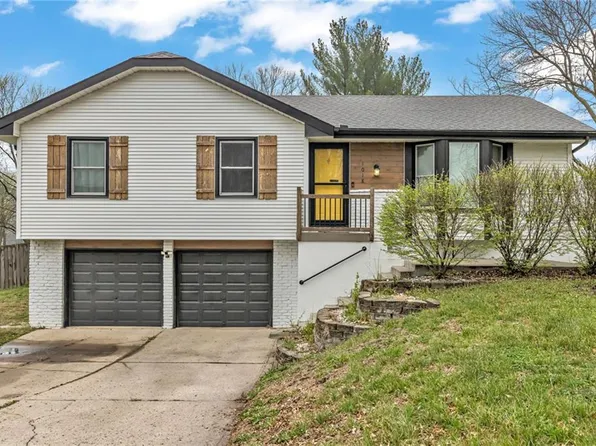1018 NE 113th Ter, Kansas City, MO 64155