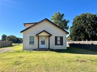 104 E Un, Corn, OK 73024