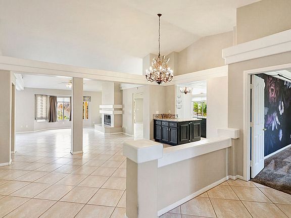 5th image of 8995 Sidebrook Ct