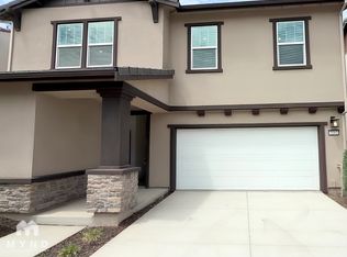 3292 Irish Meadow Way, Lathrop, CA 95330