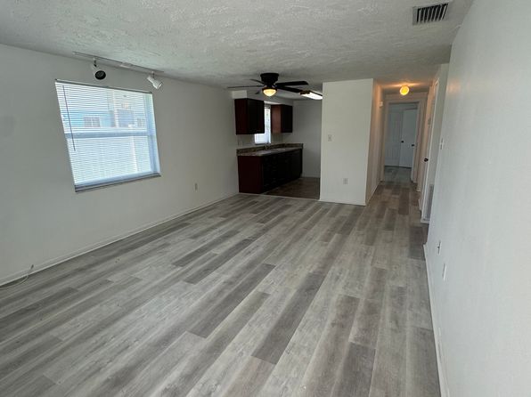 5415 Rio Vista St