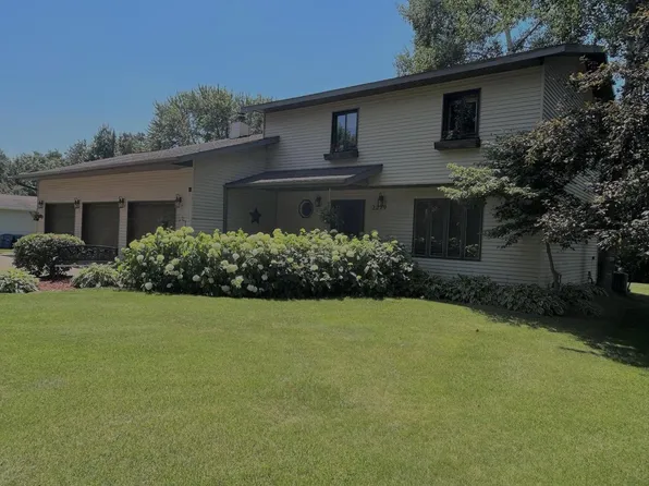 2279 RICKIE DRIVE, Kronenwetter, WI 54455