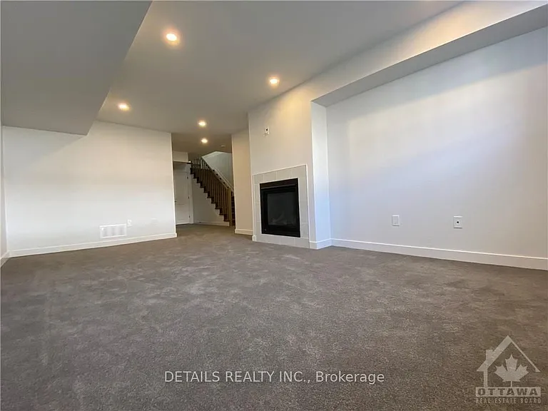 370 Walden Dr — Photo 33