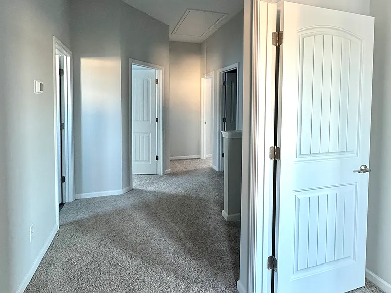 240 Brookline Dr — Photo 12