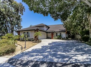 11915 Spy Glass Hill Rd, Whittier, CA 90601