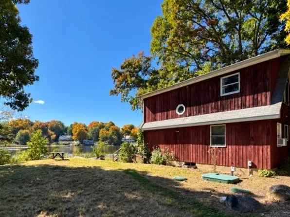 3 Water St, Vernon Twp., NJ 07422
