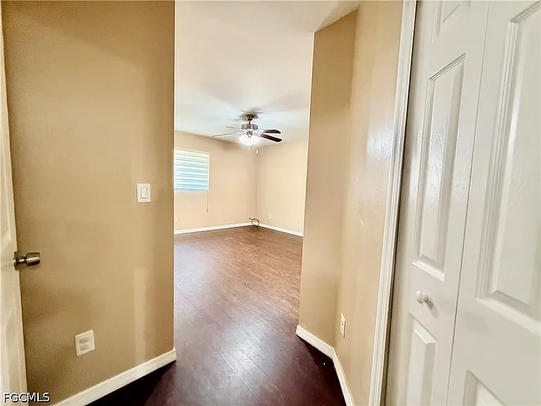 348 Bell Blvd S — Photo 20