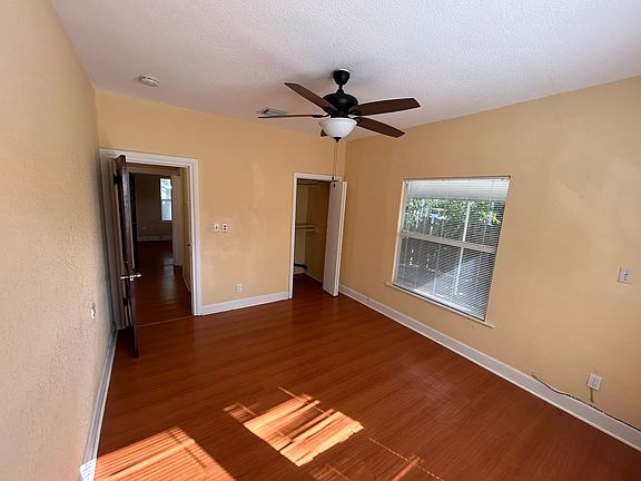 2nd image of 519 41st St