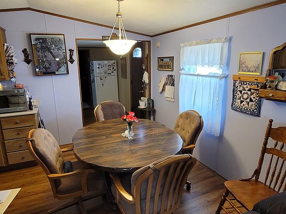 3rd image of 43032 Kilgore Rd