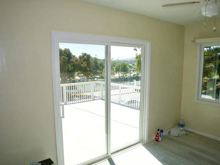 719 S Juanita Ave — Photo 13