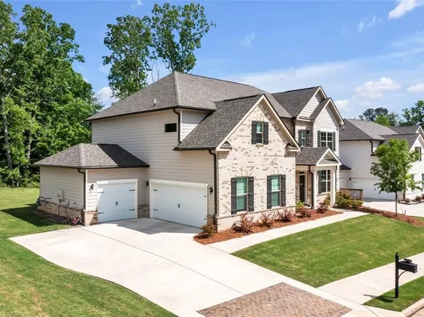 452 Carmichael Cir, Canton, GA 30114
