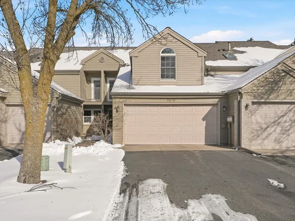 1676 Rose Hill Cir #1676, Saint Paul, MN 55108