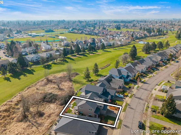 520 Tukwila Dr, Woodburn, OR 97071