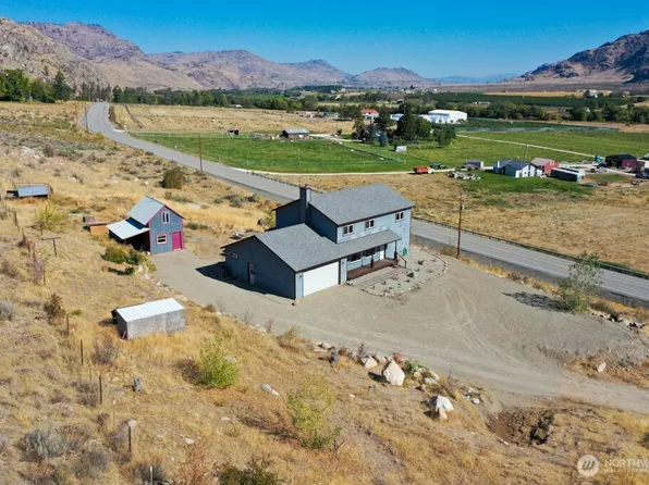 1073 Old Hwy 97, Brewster, WA 98812