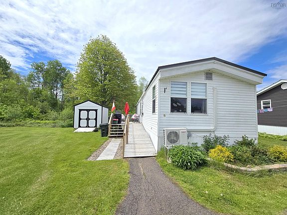 4th image of 5 Birch Ct