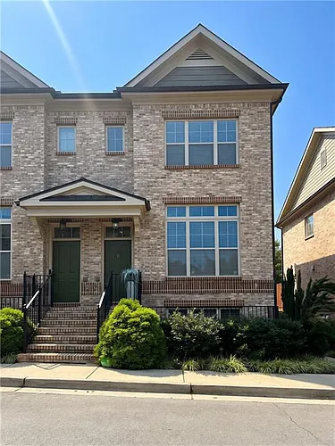 1207 Lavista Cir Photo 1