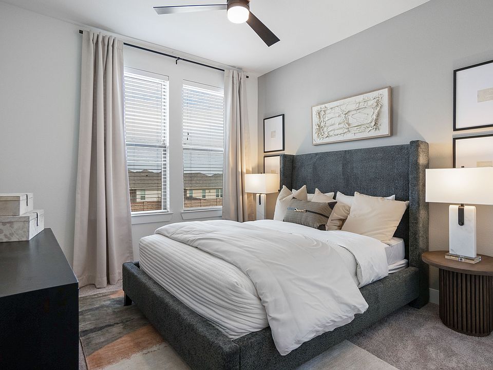 19-Bedroom