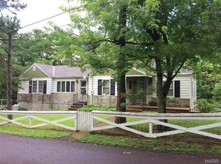 2674 Ridge Dr, High Ridge, MO 63049