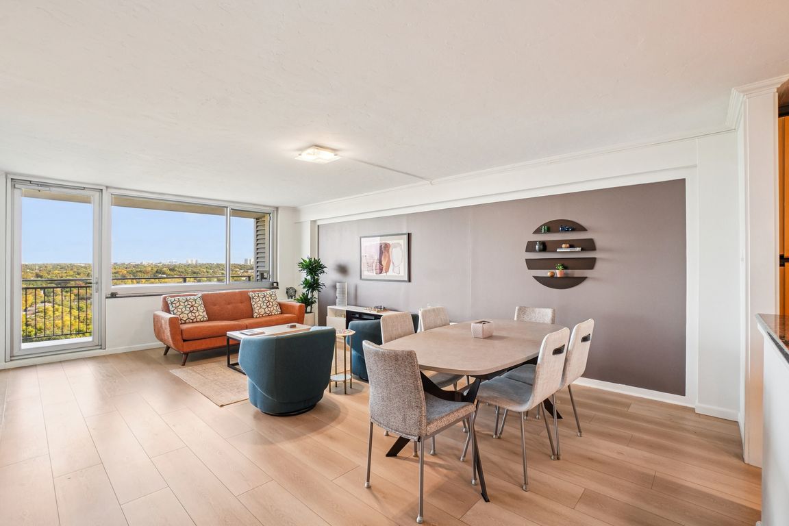 Turtle Creek Blvd-S1511-011.jpg