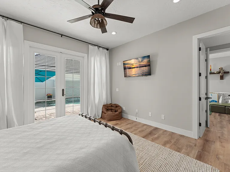 9720 Covent Garden Dr — Photo 46