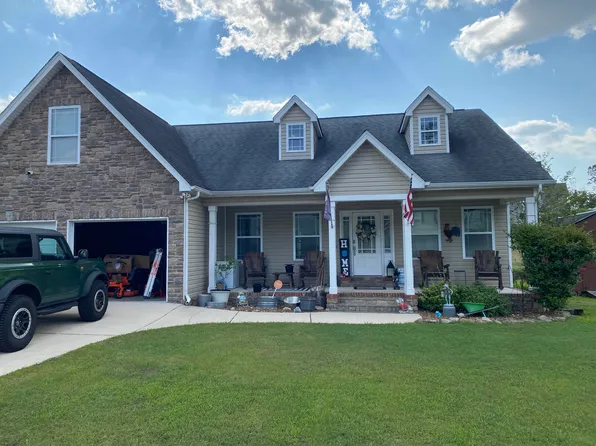 59 Cavalry Ct, Rossville, GA 30741