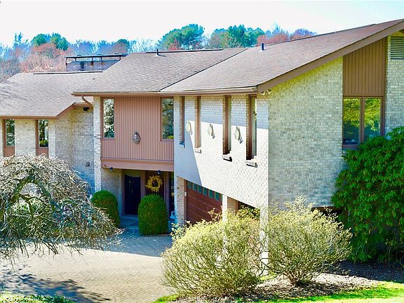 3rd image of 5005 Clydesdale Ct