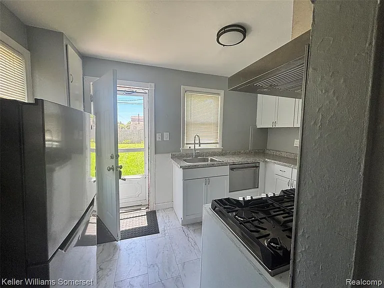 11130 Stephens Rd — Photo 5
