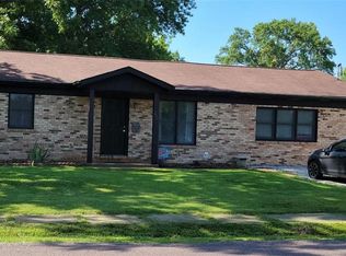 202 W South St, Mascoutah, IL 62258