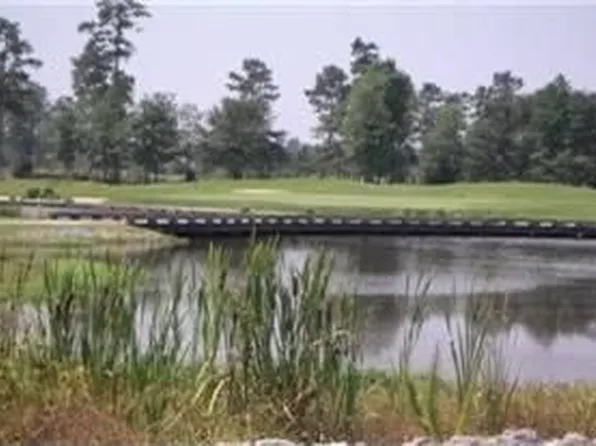 157 E Winding Way, Wallace, NC 28466