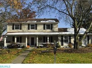 1451 Beechlake Dr, Columbus, OH