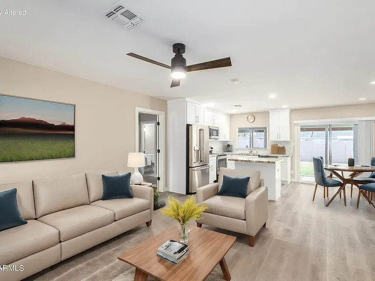 1602 W Rockwood Dr — Photo 3