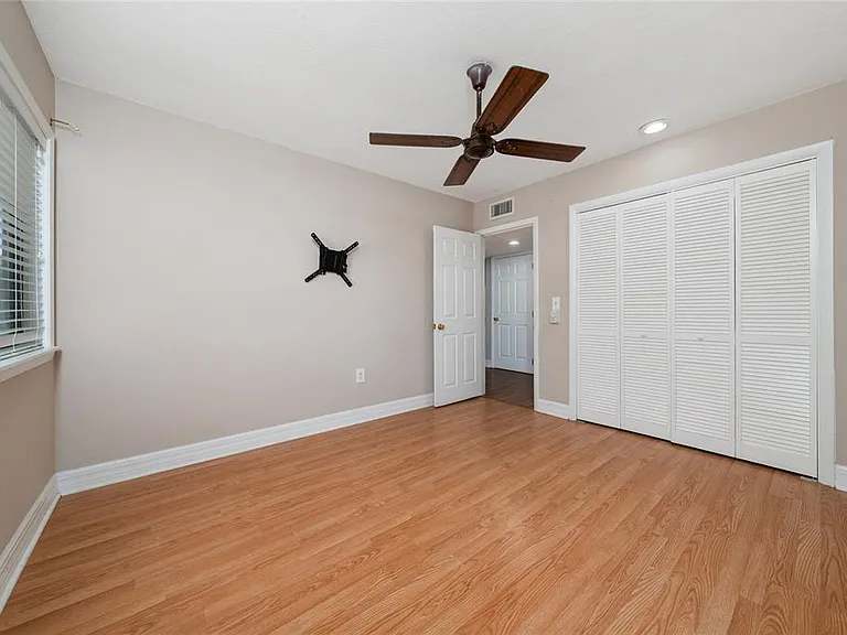 5973 Windhover Dr #E06 — Photo 21