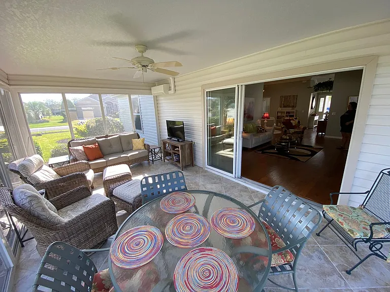 1135 Barker Way — Photo 35