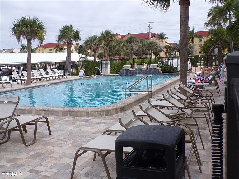 7500 Estero Blvd #201 — Photo 19
