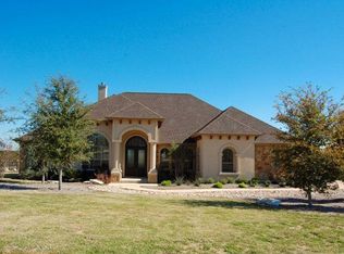 138 Walnut Tree Loop, Georgetown, TX 78633