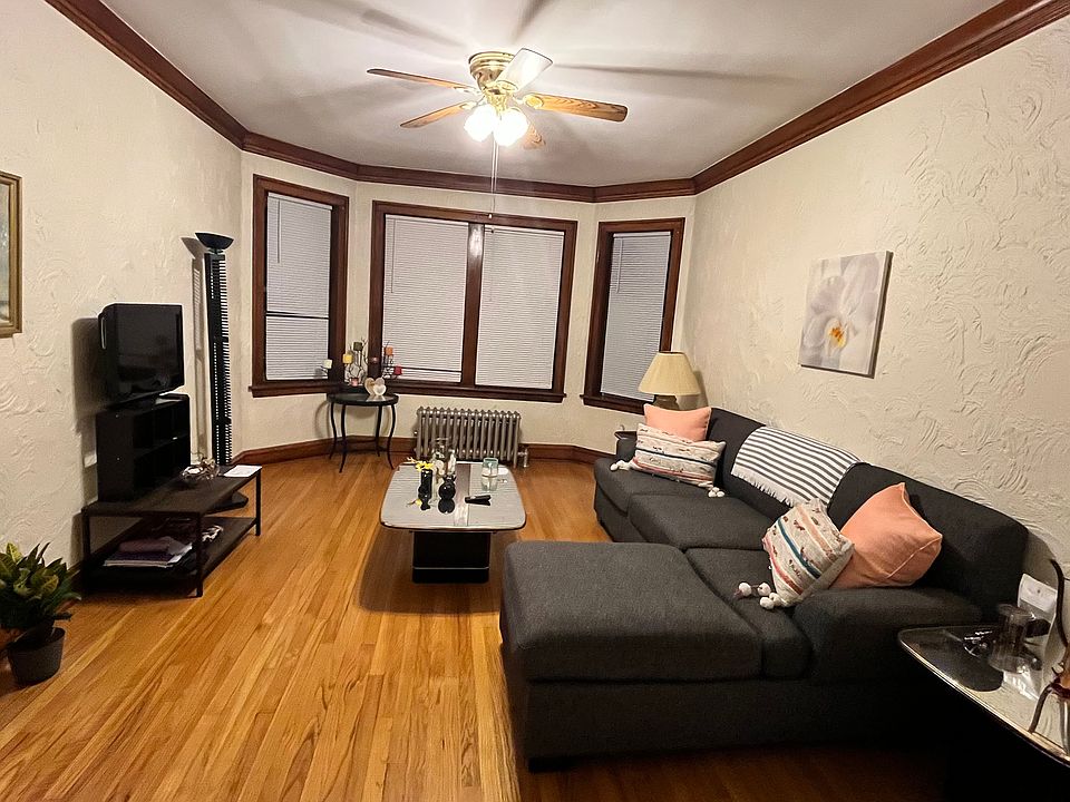 1st image of 5154 W Wellington Ave #2E