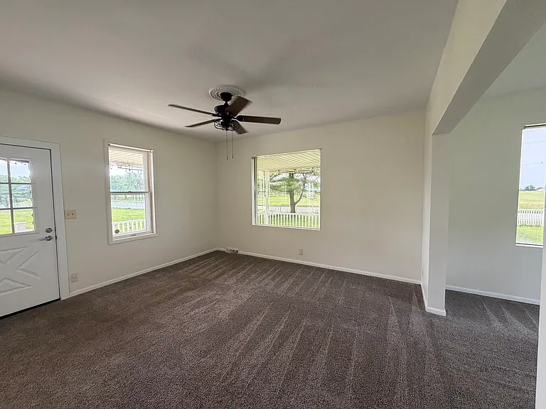 6281 E 5000n Rd — Photo 12