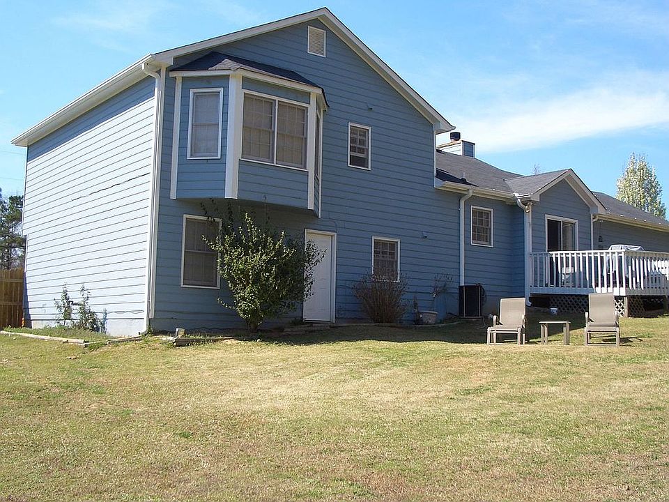 2nd image of 2275 Castle Royale Dr