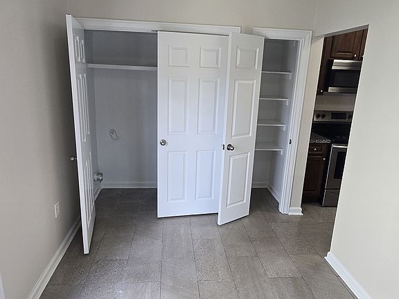 4th image of 13744 Kenner Ave APT D