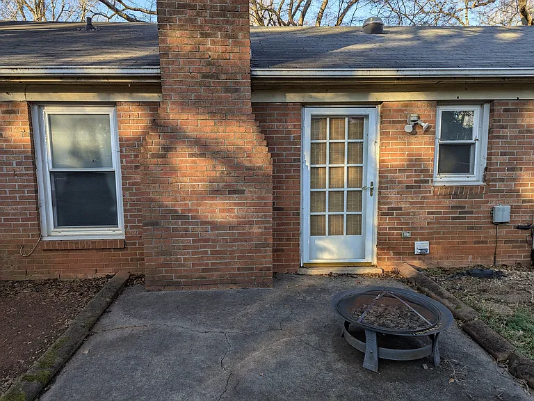 42 Doverdale Rd — Photo 23