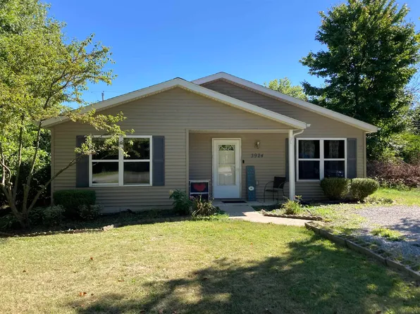 3924 E Sherwood Ter, Fort Wayne, IN 46806