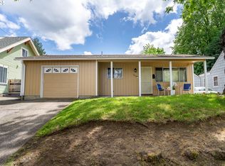 1936 NE Saratoga St, Portland, OR 97211