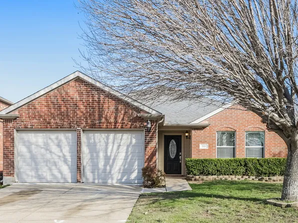 711 River Run Dr, Glenn Heights, TX 75154